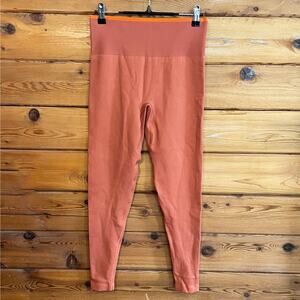Outdoor Voices 7/8 seamless legging Size Medium